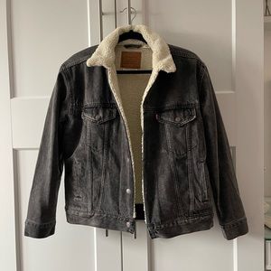 Levi’s Sherpa Lined Denim Jacket in Dark Gray